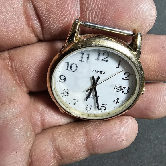 Timex Indiglo Date Just Mens Quartz Watch Gold Tone White Dial Working No Strap - Picture 3 of 6